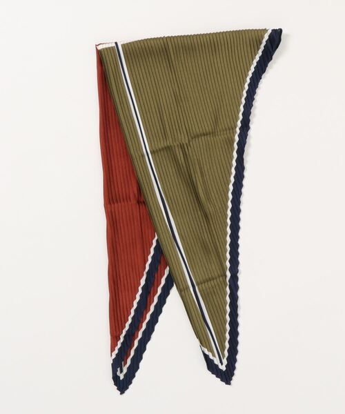 VIBGYOR（ヴィブジョー）の「【resonance】シルク プリーツ スクエア スカーフ（バンダナ/スカーフ・レディース・ベージュ系その他/グリーン系その他/オレンジ系その他・FREE）」の6枚目の写真