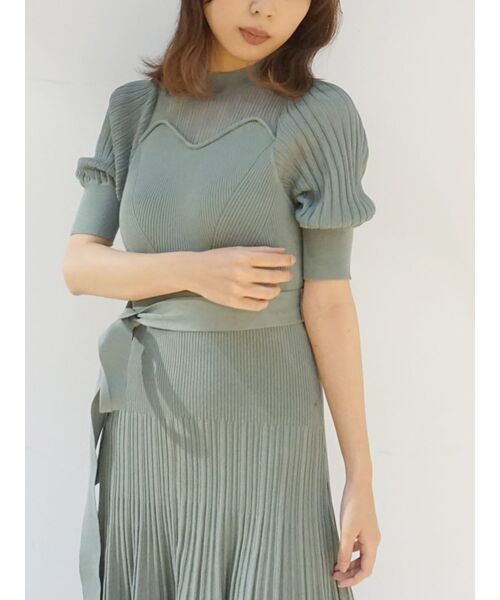 MERCURYDUO（マーキュリーデュオ）の「シアースリーブプリーツニットワンピース（ワンピース・レディース・アイボリー/ミント/ラベンダー・FREE）」の7枚目の写真
