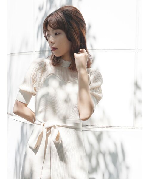 MERCURYDUO（マーキュリーデュオ）の「シアースリーブプリーツニットワンピース（ワンピース・レディース・アイボリー/ミント/ラベンダー・FREE）」の11枚目の写真