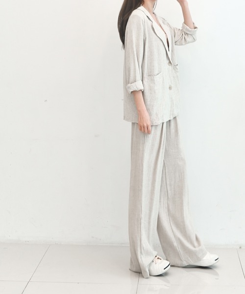 me+em select(ミームセレクト)の「【リネンセットアップ】リラクシージャケット×タックワイドパンツ SET(セットアップ・レディース・オートミール/ブラック・FREE)」の12枚目の写真