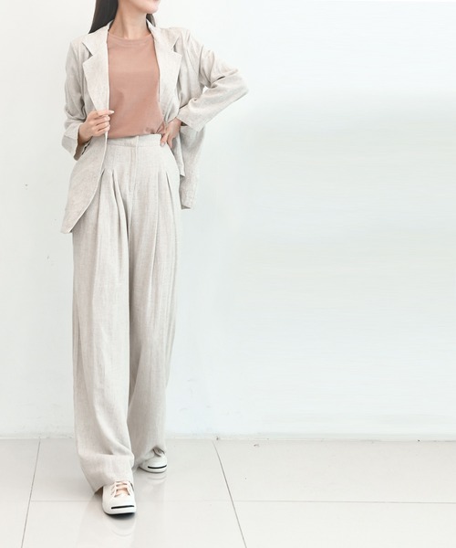 me+em select(ミームセレクト)の「【リネンセットアップ】リラクシージャケット×タックワイドパンツ SET(セットアップ・レディース・オートミール/ブラック・FREE)」の15枚目の写真