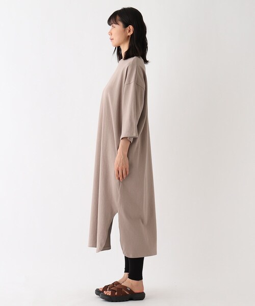 BASECONTROL(ベースコントロール)の「◆【WEB限定】ラウンドヘムカットワンピース(ワンピース・レディース・ガンメタ/グレー系/アイボリー/ブラウン系/パープル系・99)」の15枚目の写真