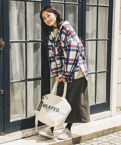 MILKFED.（ミルクフェド）の「2WAY SHOULDER BAG（ショルダーバッグ・レディース・ホワイト/ブラック/ベージュ/ライトピンク・ONE SIZE）」の6枚目の写真