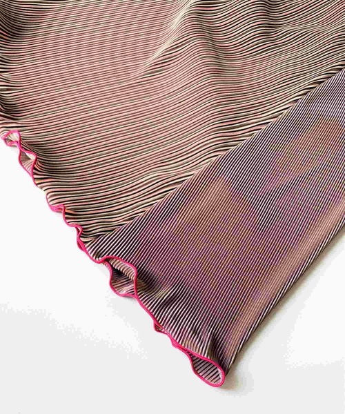 Q（キュー）の「バイカラーマイクロプリーツストライプスカート（スカート・レディース・ブラウン系その他/ブルー系その他・MEDIUM）」の7枚目の写真