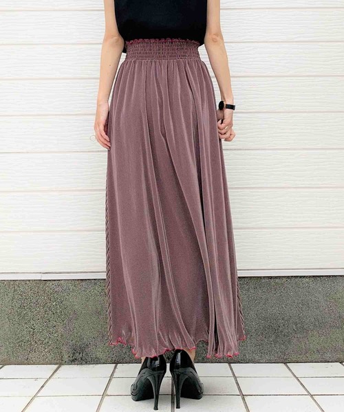 Q（キュー）の「バイカラーマイクロプリーツストライプスカート（スカート・レディース・ブラウン系その他/ブルー系その他・MEDIUM）」の5枚目の写真