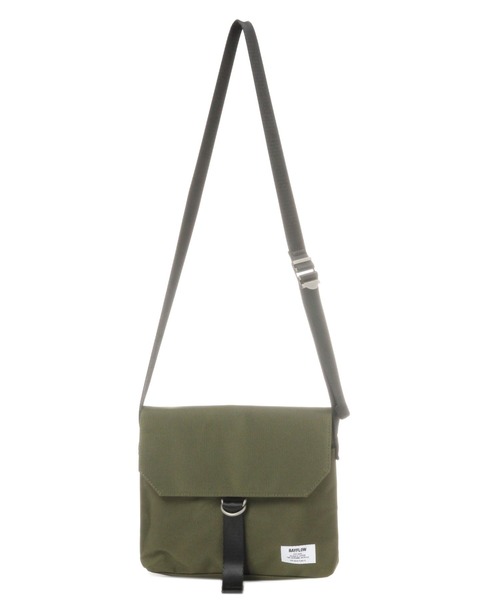 BAYFLOW（ベイフロー）の「フラップサコッシュ（ショルダーバッグ・メンズ・ブラック/ベージュ/パープル/ネイビー/その他1/その他2/クリアブルー/カーキ・FREE）」の4枚目の写真