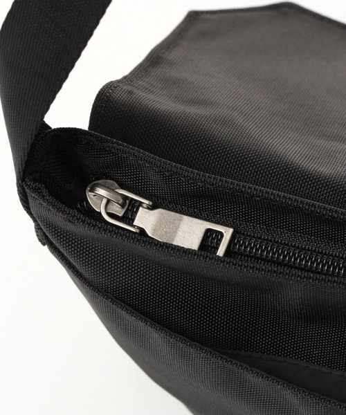 BAYFLOW（ベイフロー）の「フラップサコッシュ（ショルダーバッグ・メンズ・ブラック/ベージュ/パープル/ネイビー/その他1/その他2/クリアブルー/カーキ・FREE）」の17枚目の写真