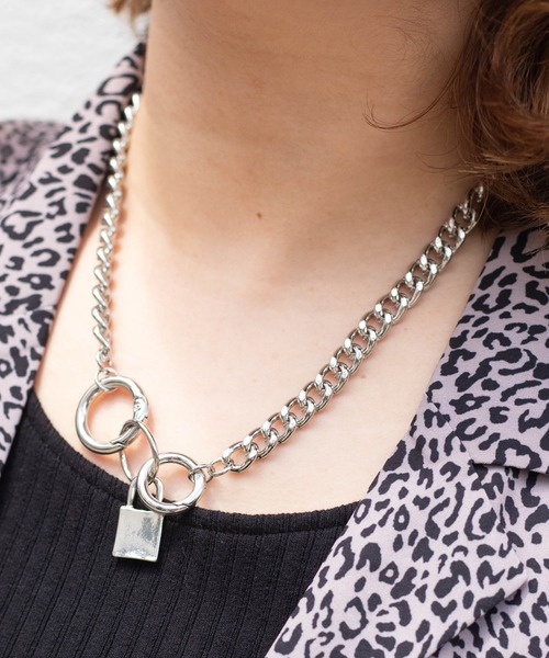 WEGO(ウィゴー)の「WEGO/カラビナネックレス(ネックレス・レディース・その他1/その他2/その他3・FREE)」の2枚目の写真