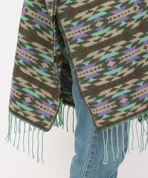 チチカカ(チチカカ)の「フード付きナバホポンチョ(ストール/ショール・レディース・ピンク/カーキ・FREE)」の13枚目の写真