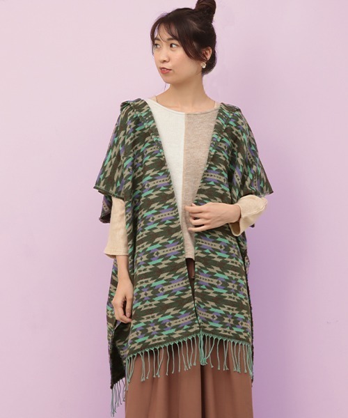 チチカカ(チチカカ)の「フード付きナバホポンチョ(ストール/ショール・レディース・ピンク/カーキ・FREE)」の16枚目の写真