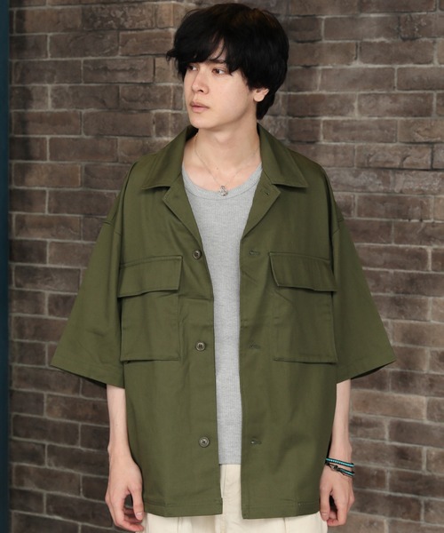 Beno(ビーノ)の「オーバーサイズCPO半袖シャツ(シャツ/ブラウス・メンズ・J/A/D/M/O/G/B/K/N/F/H/L/E/I/C・L/M/XL)」の6枚目の写真