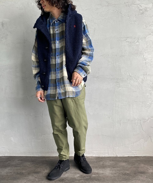 GYMPHLEX（ジムフレックス）の「[Gymphlex/ジムフレックス] ボアフードベスト（ベスト・レディース・ネイビー/オフホワイト/ヘザーグレー/モカ/チャコール・M/L/12/14/16）」の14枚目の写真