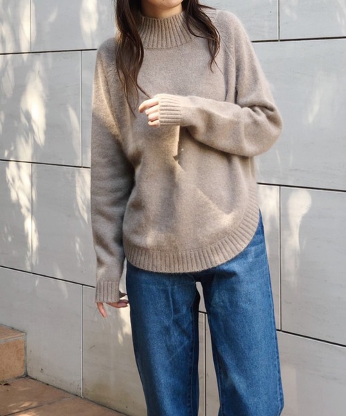 Banner Barrett(バナーバレット)の「ラウンドヘムニットトップス(ニット/セーター・レディース・ブラック/ベージュ/オリーブ/ブルー/レッド・38)」の21枚目の写真