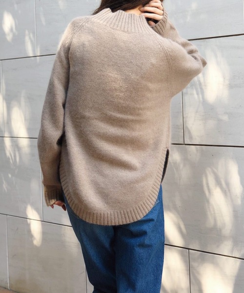 Banner Barrett(バナーバレット)の「ラウンドヘムニットトップス(ニット/セーター・レディース・ブラック/ベージュ/オリーブ/ブルー/レッド・38)」の19枚目の写真