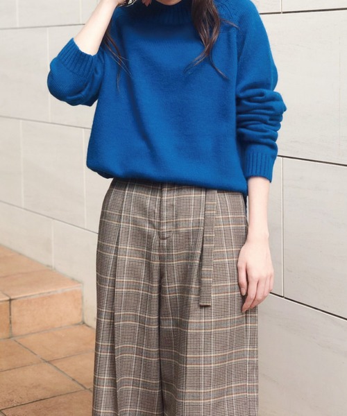 Banner Barrett(バナーバレット)の「ラウンドヘムニットトップス(ニット/セーター・レディース・ブラック/ベージュ/オリーブ/ブルー/レッド・38)」の8枚目の写真