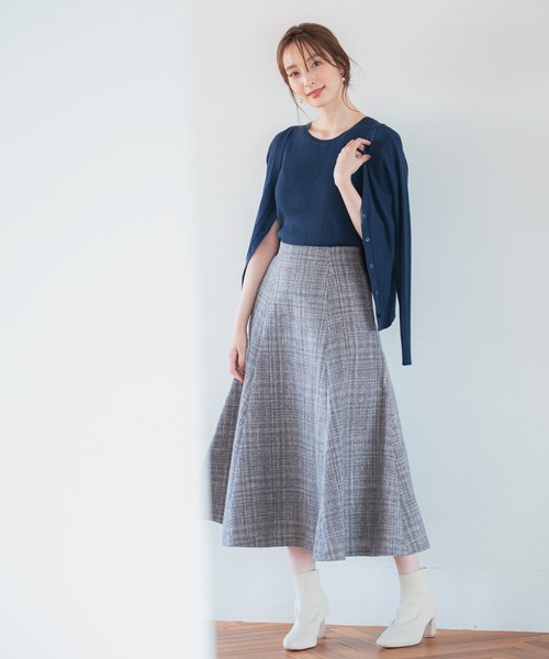 Andemiu（アンデミュウ）の「【カラー診断】リブニットアンサンブル227813（ニット/セーター・レディース・アイボリー/ブラック/ブルー/イエロー・FREE）」の5枚目の写真