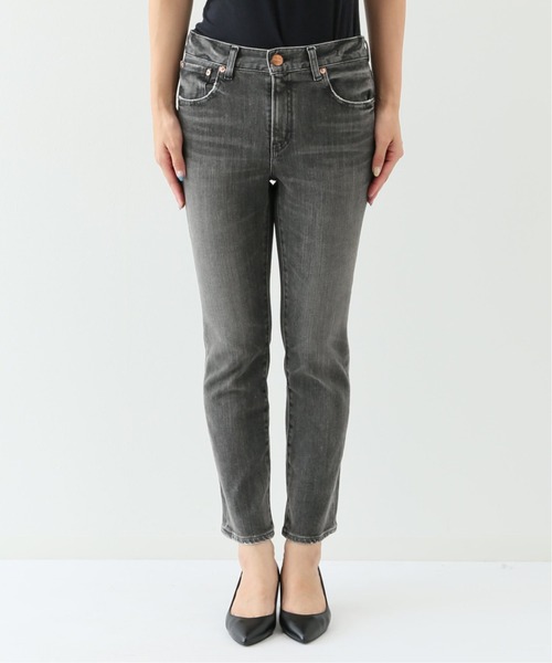 Spick & Span（スピックアンドスパン）の「【RED CARD】 Liberty（デニムパンツ・レディース・ブラック系その他/ダークブルー・23/24/25/22）」の14枚目の写真