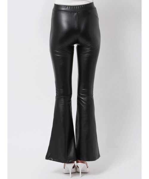 GYDA（ジェイダ）の「フェイクレザーフレアーパンツ（その他パンツ・レディース・ブラック・SMALL）」の20枚目の写真