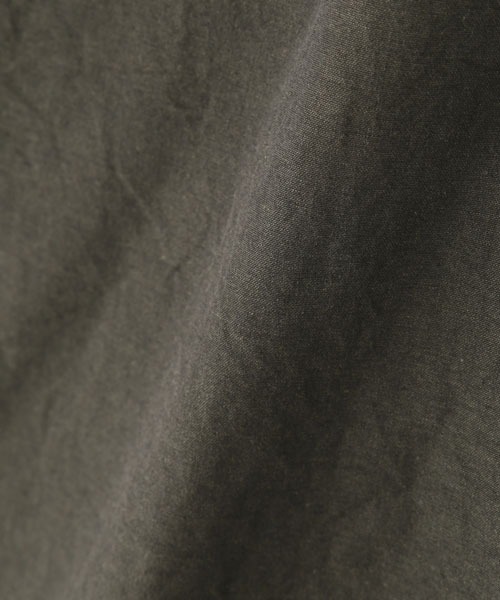 MHL.（エムエイチエル）の「OVERDYE MELANGE COTTON（シャツ/ブラウス・メンズ・ダークグリーン/ブラウン・SMALL/MEDIUM/LARGE）」の12枚目の写真