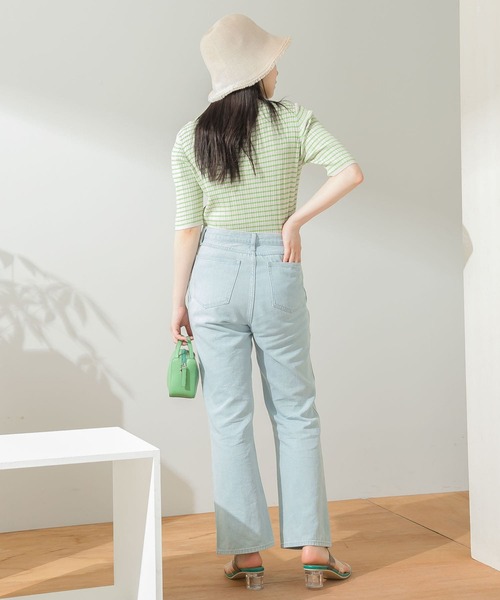 HEYUMM(ヘユム)の「キレイシルエットストレートデニムパンツ(デニムパンツ・レディース・ワンウォッシュ/ライトインディゴブルー/ブラック・SMALL/MEDIUM)」の16枚目の写真