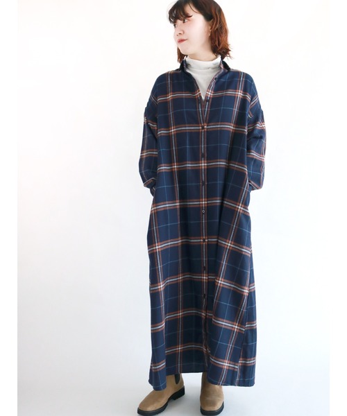 Lugnoncure(ルノンキュール)の「ネルチェックシャツワンピース(シャツワンピース・レディース・ネイビー/パープル/ベージュ・フリ-)」の3枚目の写真
