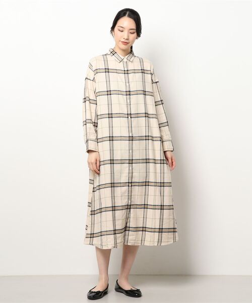 Lugnoncure(ルノンキュール)の「ネルチェックシャツワンピース(シャツワンピース・レディース・ネイビー/パープル/ベージュ・フリ-)」の7枚目の写真