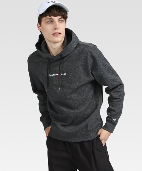 tommy jeans（トミー ジーンズ）の「ベーシックコットンロゴパーカー（パーカー・メンズ・グレー/ネイビー/ブラック/ブルー・SMALL/MEDIUM/LARGE/X-LARGE）」の2枚目の写真