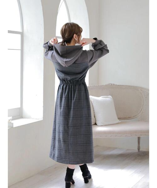 Areeam（アリーム）の「迷わず手に取るパーカーワンピース（ワンピース・レディース・ボルドー/チャコールグレー・FREE）」の9枚目の写真