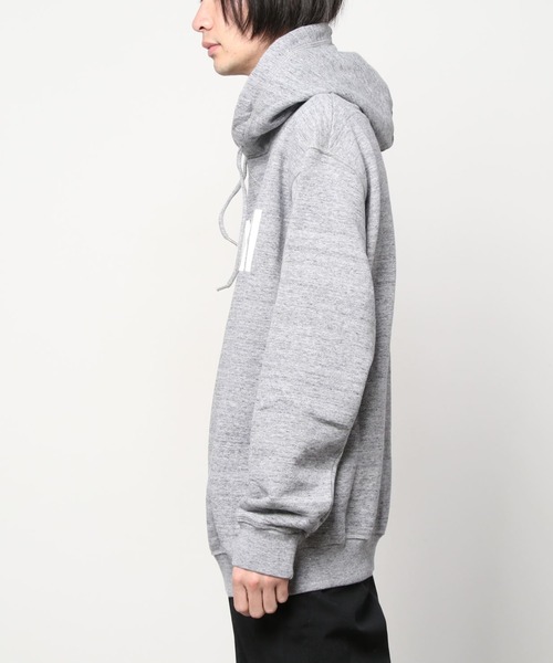 DSQUARED2（ディースクエアード）の「SWEATSHIRT /BOLD LOGO