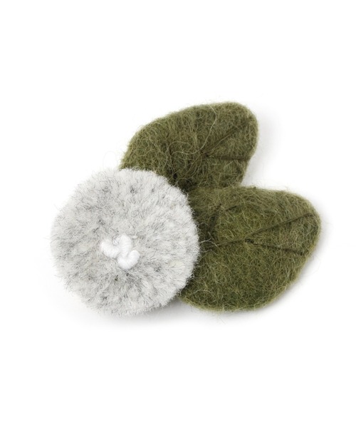 studio CLIP(スタディオクリップ)の「ポンポンフラワーブローチ(ブローチ/コサージュ・レディース・グレー/イエロー・FREE)」の1枚目の写真