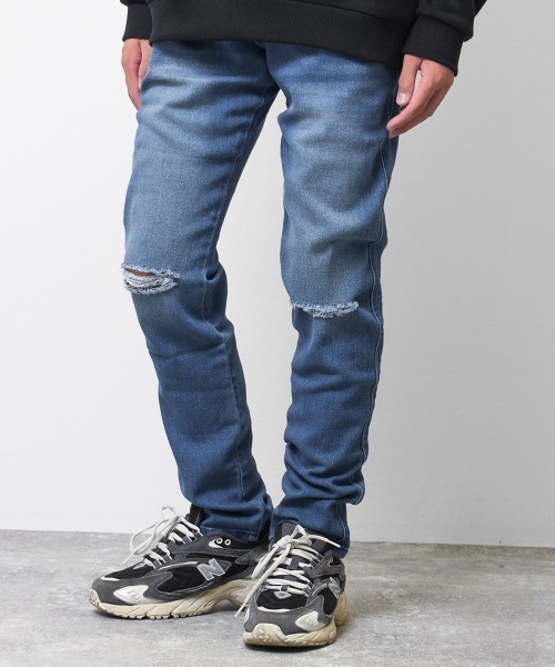 RAT EFFECT(ラットエフェクト)の「デニムクラッシュ加工スリムストレートパンツ(デニムパンツ・キッズ・ネイビー/ブルー・130/160/140/120/150/170)」の2枚目の写真