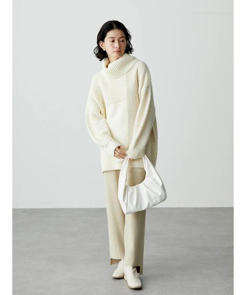 AMERICAN HOLIC（アメリカンホリック）の「タートルネック編み違いニットチュニック（ニット/セーター・レディース・ブラウン/アイボリー・M/L）」の21枚目の写真