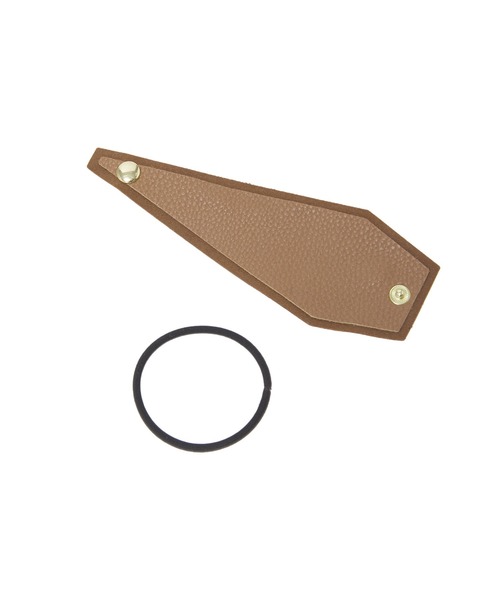 Edit Sheen(エディットシーン)の「ソフトタッチレザーポニーフック(ヘアゴム・レディース・モカ/ベージュ・FREE)」の4枚目の写真