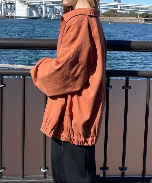 PairPair（ペアペア）の「ワッペン付きツイルブルゾン(ユニセックス)（ブルゾン・レディース・ライトグリーン/アイボリー/オレンジ系その他・FREE）」の11枚目の写真