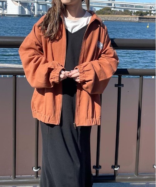 PairPair（ペアペア）の「ワッペン付きツイルブルゾン(ユニセックス)（ブルゾン・レディース・ライトグリーン/アイボリー/オレンジ系その他・FREE）」の10枚目の写真