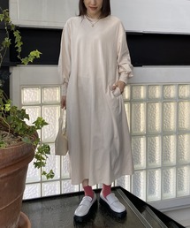 カットできゅっとリラックスワンピース