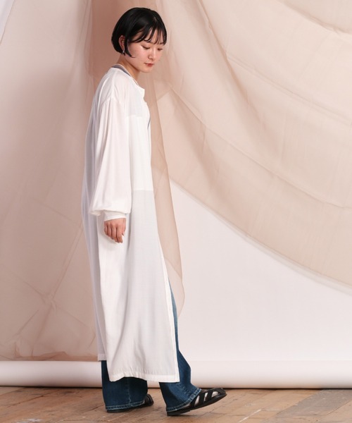 cepo（セポ）の「ビックポケットシャーリングワンピース（シャツワンピース・レディース・ブラック/オフホワイト/イエロー・M）」の4枚目の写真