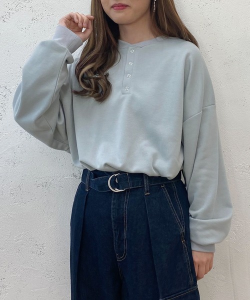 PairPair(ペアペア)の「ヘンリーネックプルオーバー(ユニセックス)(スウェット・レディース・ブラック/サックスブルー/グレー系その他・MEDIUM/LARGE)」の3枚目の写真