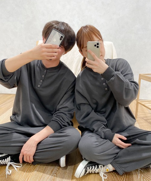 PairPair(ペアペア)の「ヘンリーネックプルオーバー(ユニセックス)(スウェット・レディース・ブラック/サックスブルー/グレー系その他・MEDIUM/LARGE)」の21枚目の写真