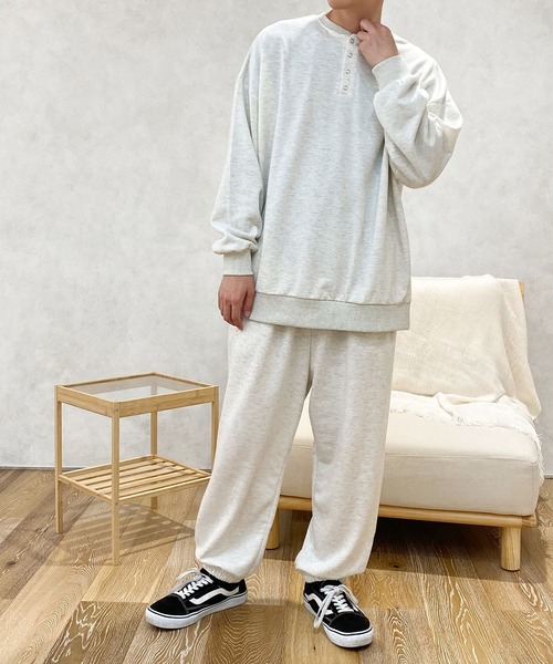 PairPair(ペアペア)の「ヘンリーネックプルオーバー(ユニセックス)(スウェット・レディース・ブラック/サックスブルー/グレー系その他・MEDIUM/LARGE)」の4枚目の写真