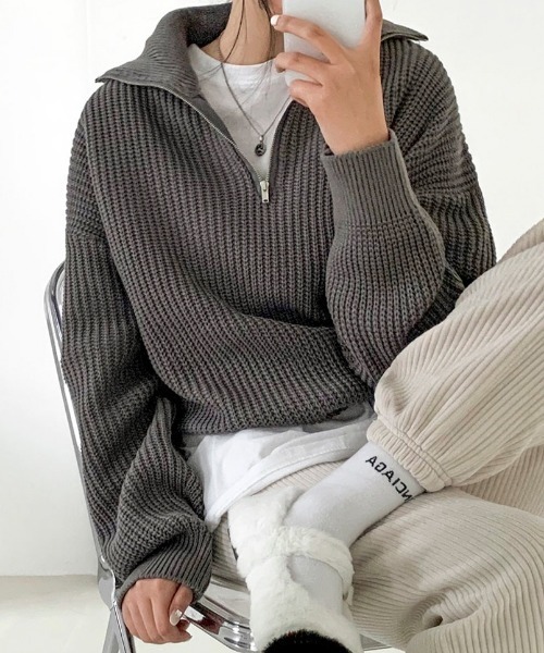 BEIDELLI（ベイデリー）の「[BELLIDE MADE] ルーズフィットワッフルハーフジップニット（ニット/セーター・レディース・ブラック/グレー/スカイブルー・FREE）」の10枚目の写真