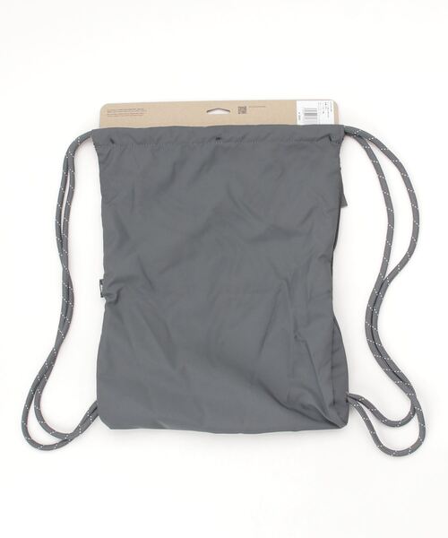 NIKE(ナイキ)の「NIKE/ナイキ バック ヘリテージ ドローコードバッグ 13L DC4245-068(バックパック/リュック・メンズ・グレー系その他・FREE)」の2枚目の写真