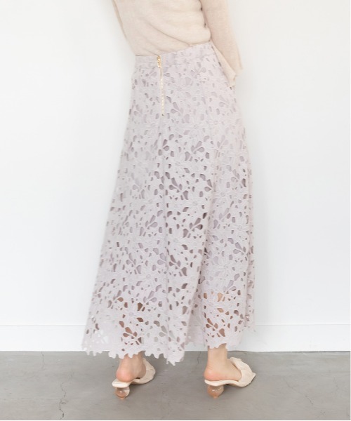 RANDA（ランダ）の「ケミカルレースフレアスカート（スカート・レディース・パープル/グリーン/アイボリー・1/0）」の11枚目の写真