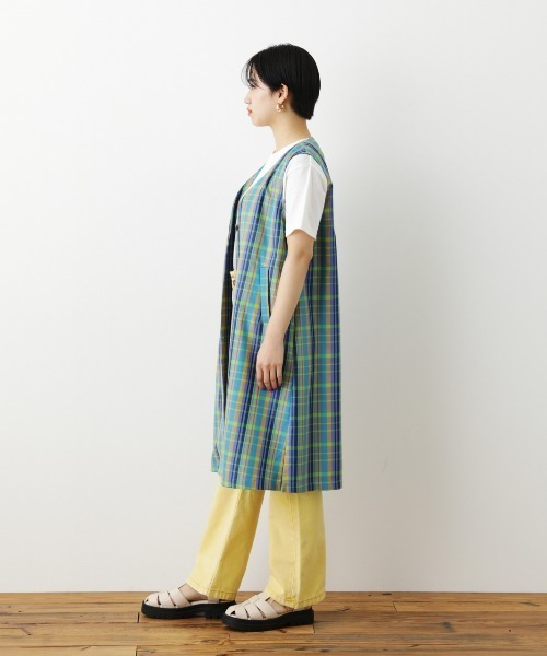 RODEO CROWNS WIDE BOWL(ロデオクラウンズワイドボウル)の「チェックノースリーブジレ(ベスト・レディース・ブルー系その他3/グリーン系その他・FREE)」の10枚目の写真