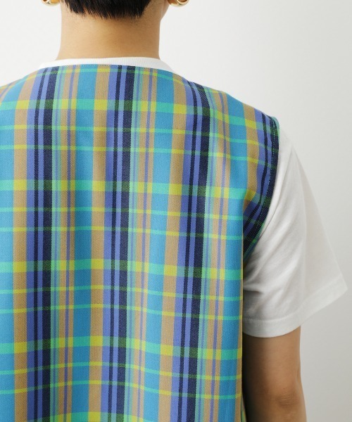 RODEO CROWNS WIDE BOWL(ロデオクラウンズワイドボウル)の「チェックノースリーブジレ(ベスト・レディース・ブルー系その他3/グリーン系その他・FREE)」の12枚目の写真