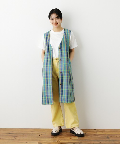 RODEO CROWNS WIDE BOWL(ロデオクラウンズワイドボウル)の「チェックノースリーブジレ(ベスト・レディース・ブルー系その他3/グリーン系その他・FREE)」の13枚目の写真