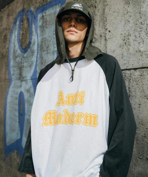 Ressaca(レサーカ)の「オーバーサイズ ラグランTシャツ ビッグシルエット(Tシャツ/カットソー・メンズ・チャコールグレー/グレー/グリーン/バーガンディー/ネイビー・M/L)」の3枚目の写真