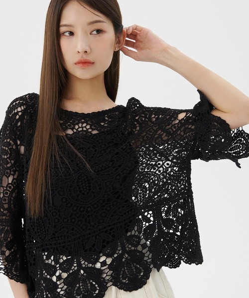 coca（coca）（コカ）の「クロシェフレアスリーブトップス（Tシャツ/カットソー・レディース・ブラック/アイボリー・ONE SIZE）」の2枚目の写真