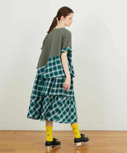 FRAPBOIS（フラボア）の「ティアードワンピ（ワンピース・レディース・グリーン/ブラック・0/1）」の14枚目の写真