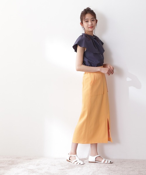 N.（N. Natural Beauty Basic）（エヌエヌナチュラルビューティーベーシック）の「◆２ｗａｙフリルカラーブラウス（シャツ/ブラウス・レディース・オフホワイト/ネイビー/イエロー・MEDIUM）」の7枚目の写真